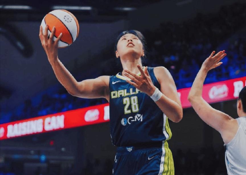 多米体育官网入口-出色表现!球员们在场上尽展球技实力的句子